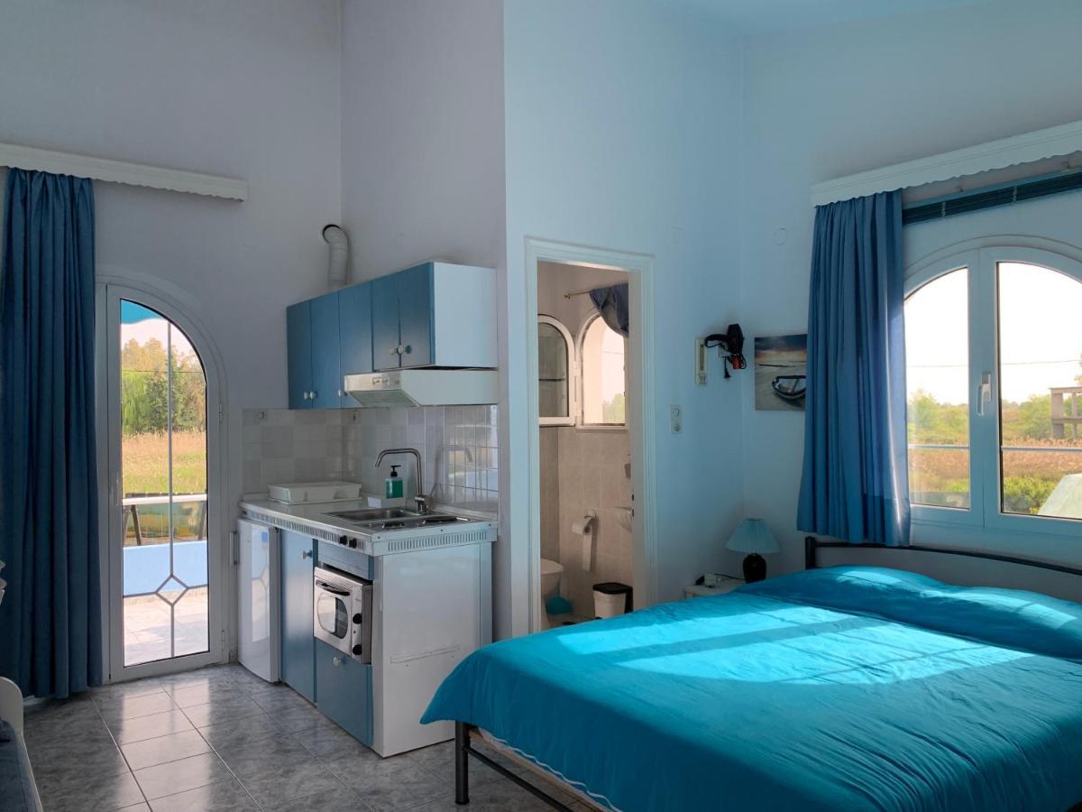 Aparthotel 7Syn7 à Oraioi Extérieur photo