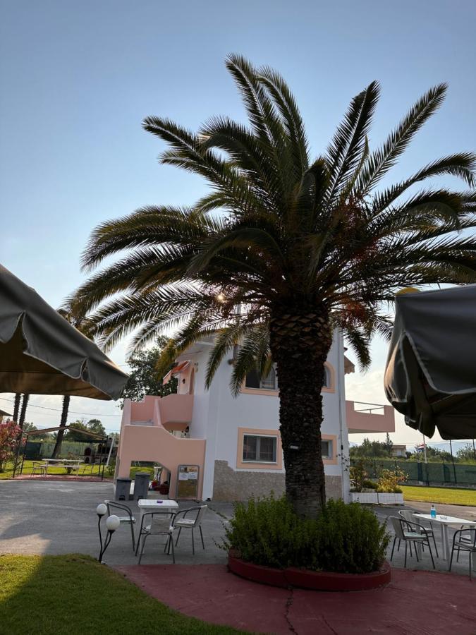 Aparthotel 7Syn7 à Oraioi Extérieur photo
